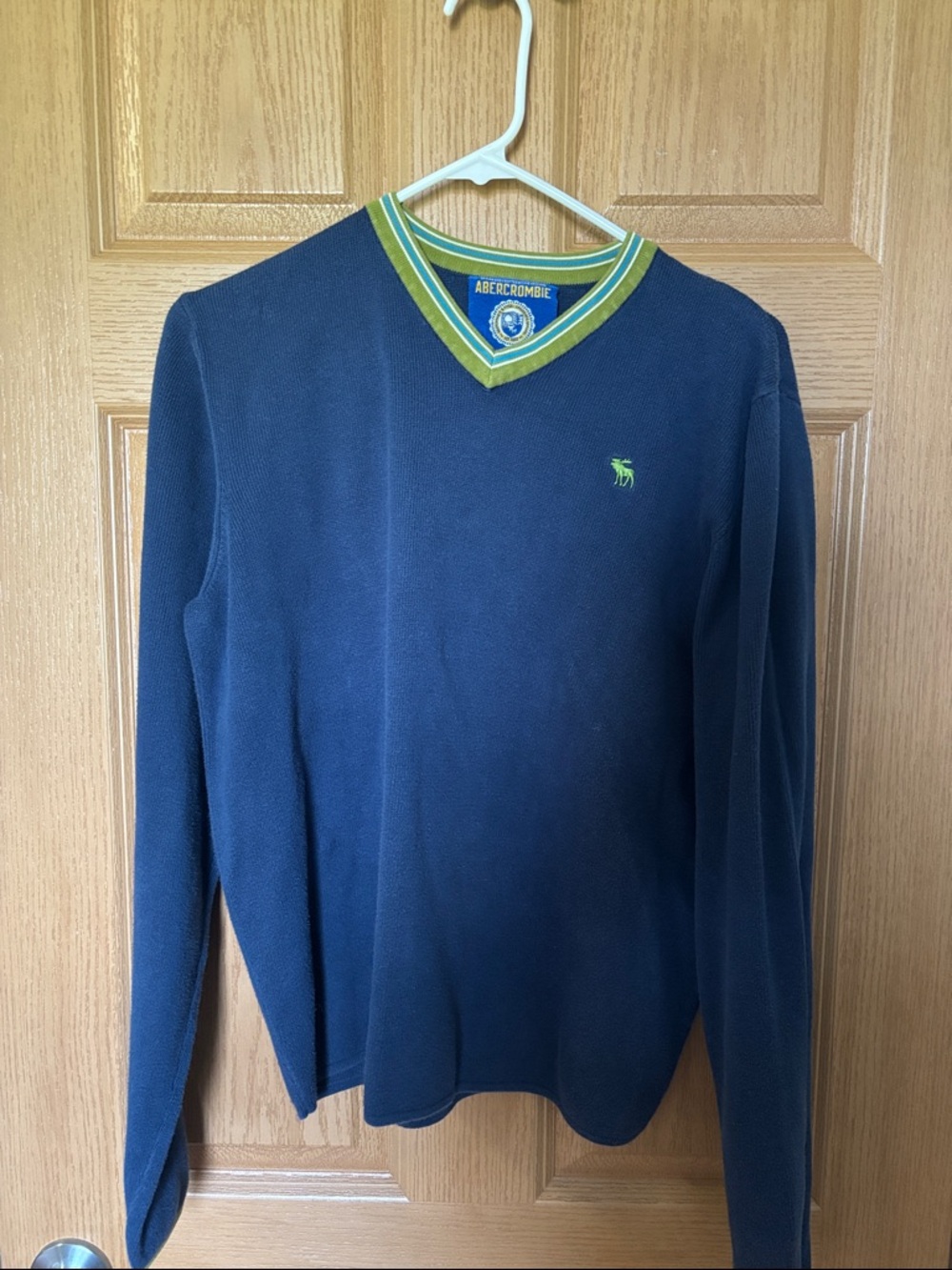 Vintage Abercrombie Men’s Vneck Sweater XL